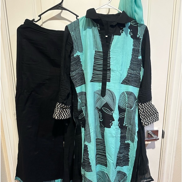 Stylish kurta with palazzo and duppata - Picture 1 of 3